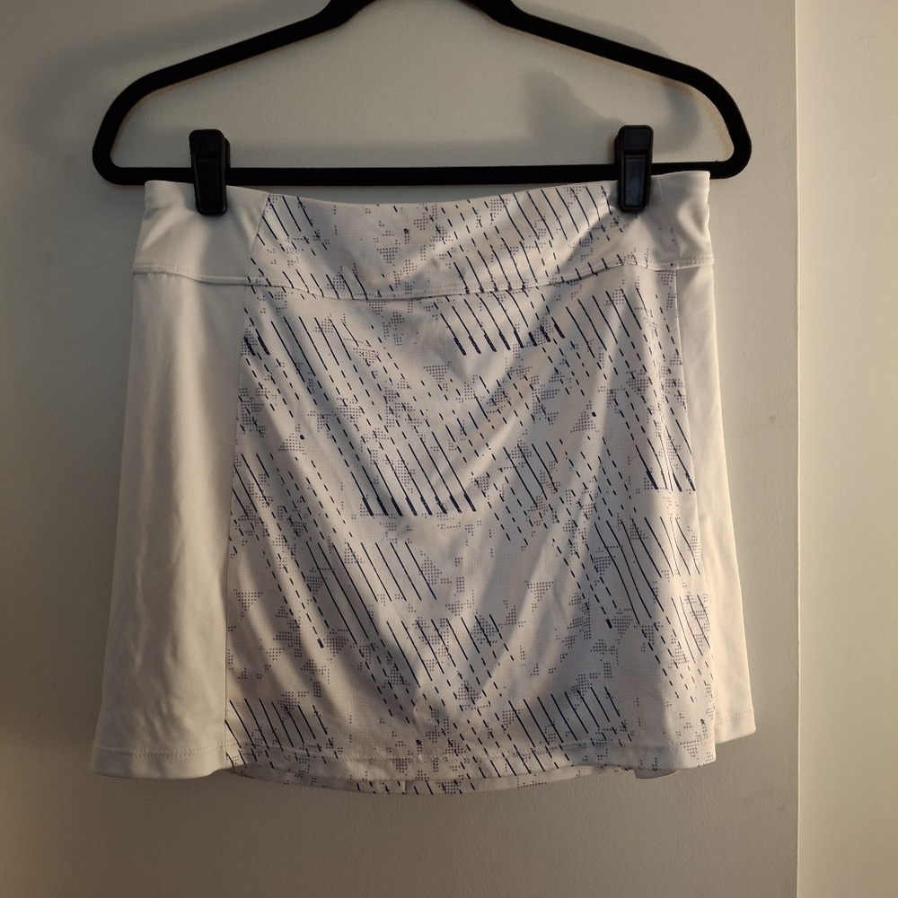 PGA Tour Women's Stylish White and Blue Women's Skort